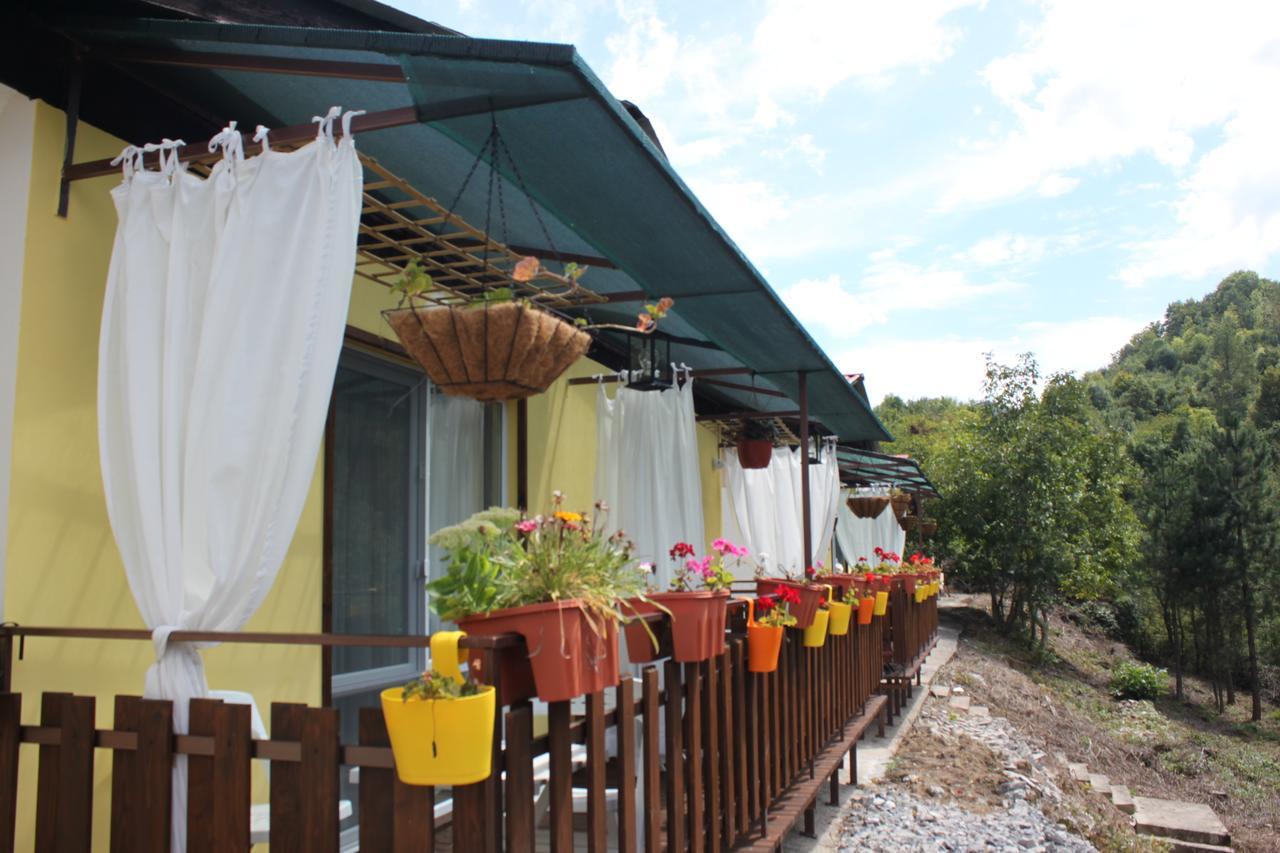 Daskalov Bungalows Chervena Lokva Екстер'єр фото