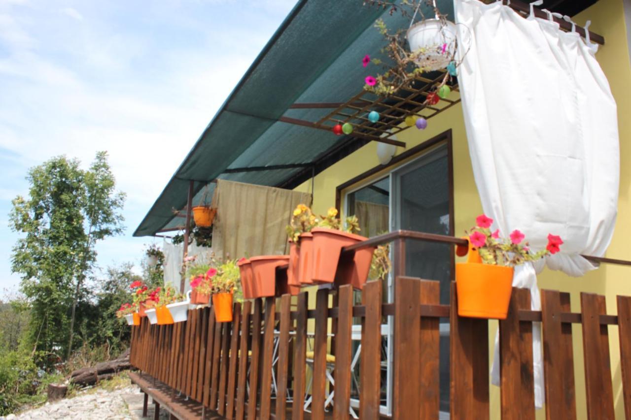 Daskalov Bungalows Chervena Lokva Екстер'єр фото