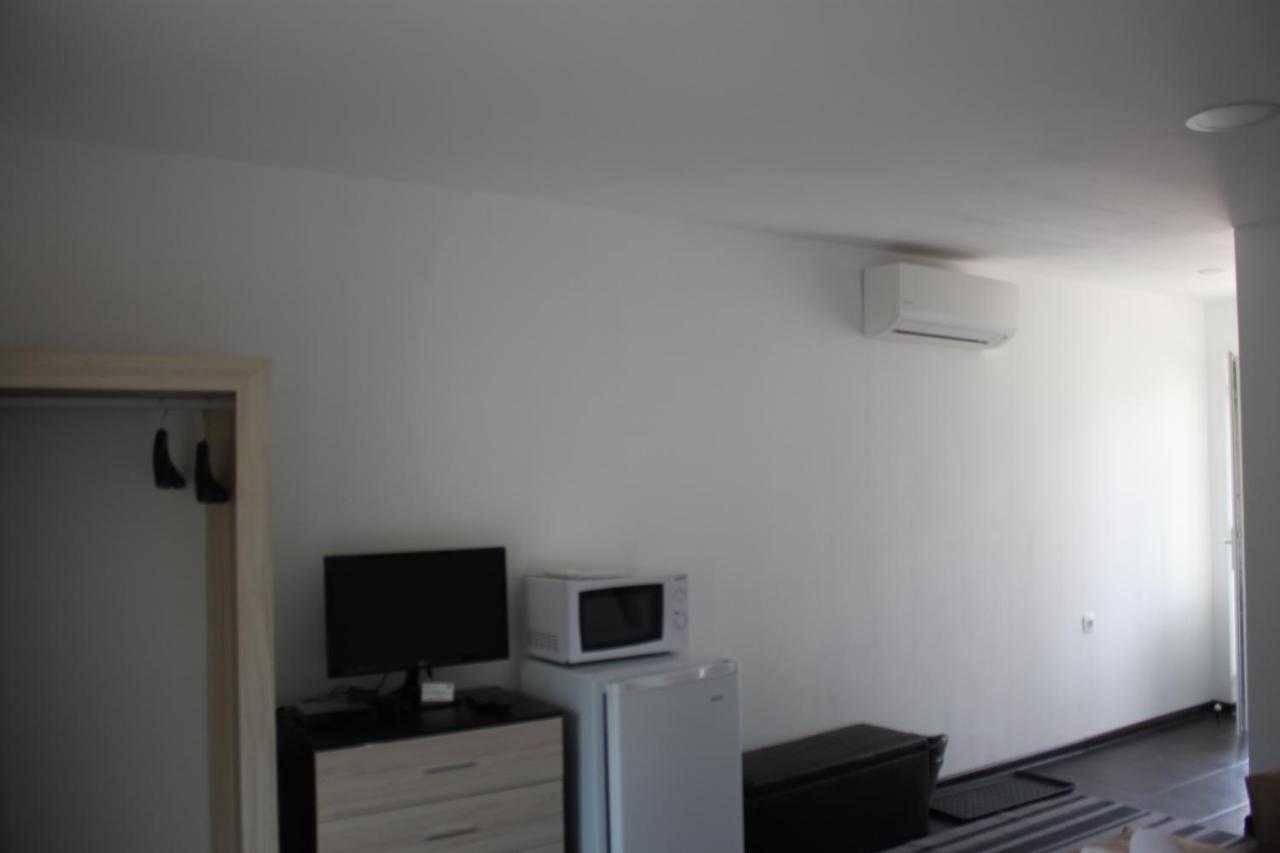 Daskalov Bungalows Chervena Lokva Екстер'єр фото