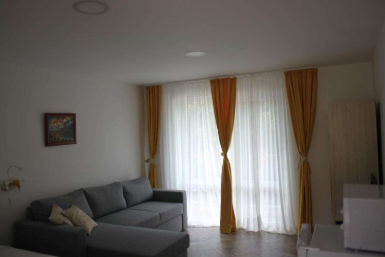 Daskalov Bungalows Chervena Lokva Екстер'єр фото