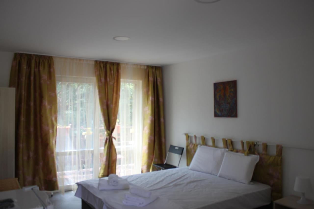 Daskalov Bungalows Chervena Lokva Екстер'єр фото