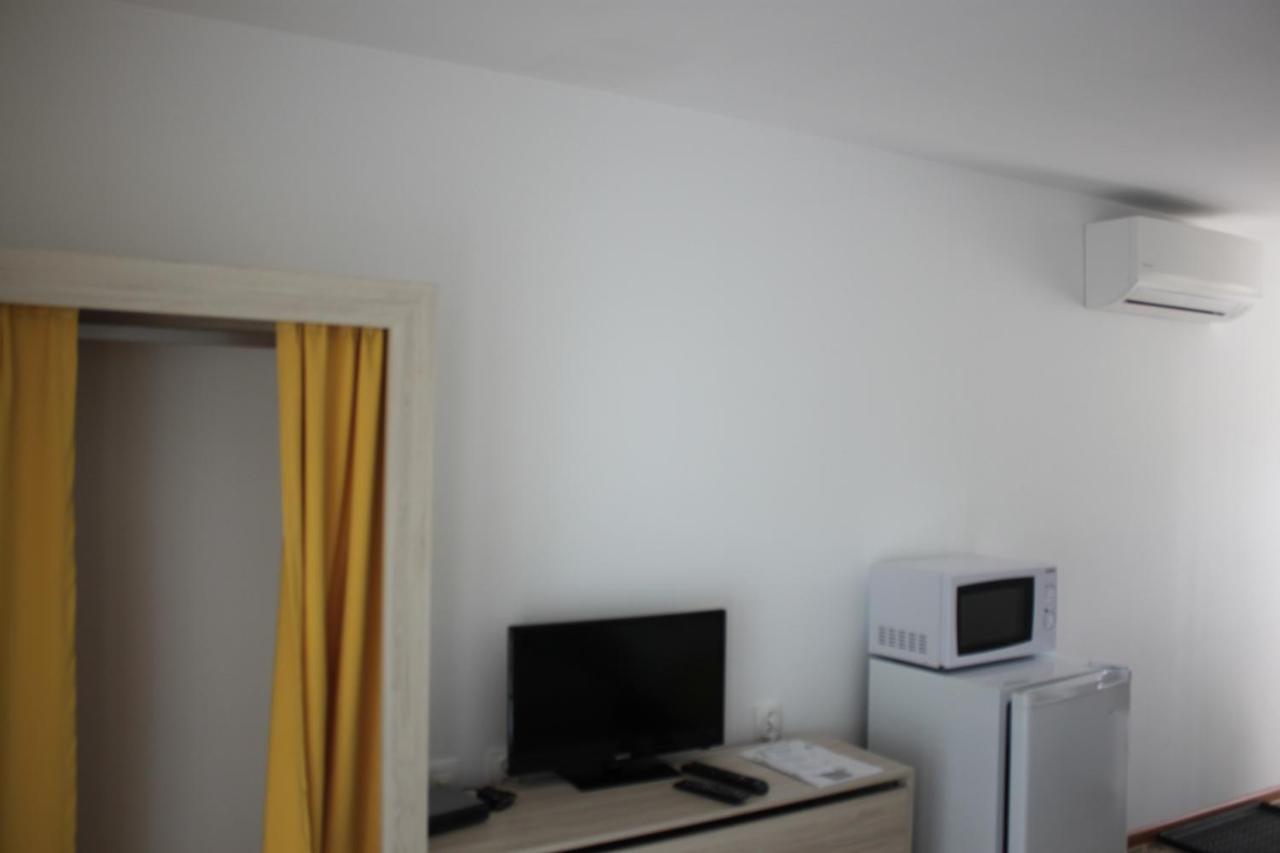 Daskalov Bungalows Chervena Lokva Екстер'єр фото