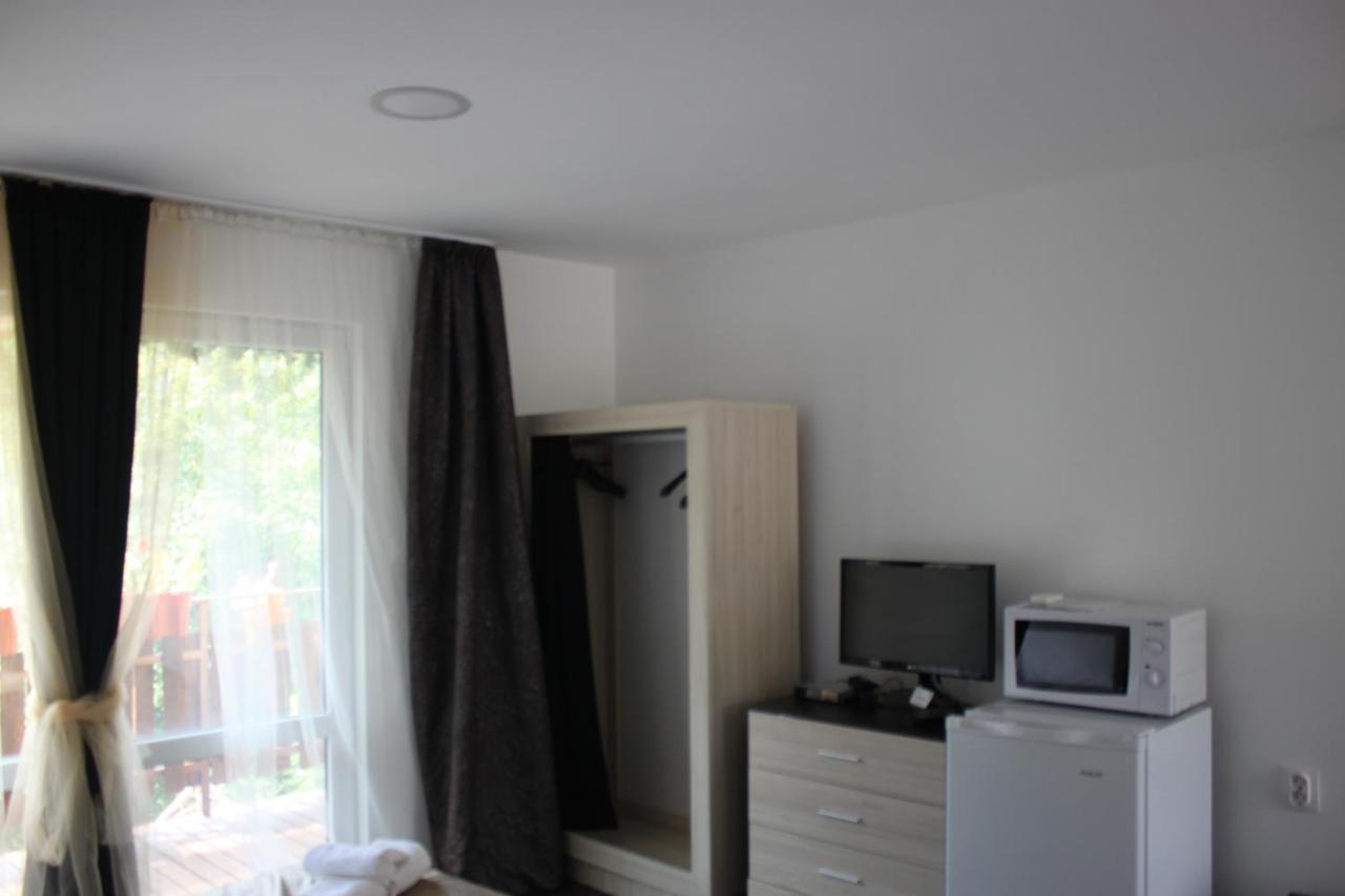 Daskalov Bungalows Chervena Lokva Екстер'єр фото
